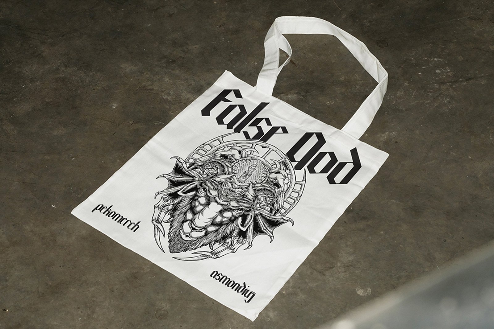 BLACKVILLE Font totebag design